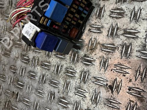 electronic-module-renault-trafic-iii-van-fg_-2014-37244189 main image