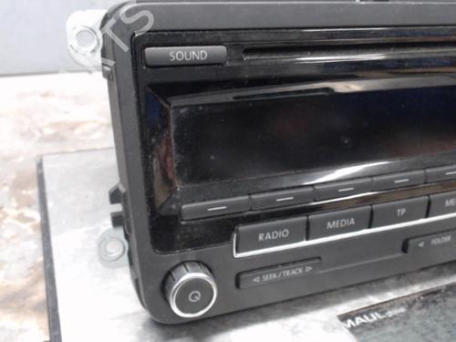 Radio VW POLO V (6R1, 6C1) 1.6 TDI | BP21305752E6 