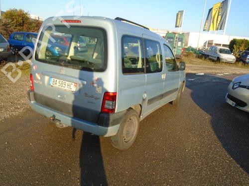 Front bumper reinforcement CITROËN BERLINGO / BERLINGO FIRST MPV (MF_, GJK_, GFK_) 1.6 HDI 90 (MF9HX) | BP21297205C109 