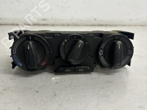 Used Climate control SKODA FABIA III (NJ3) 1.0 (60 hp) 21298479