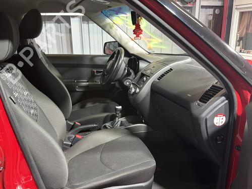 Front left seatbelt KIA SOUL I (AM) 1.6 CRDi 115 | BP30114852I26 - Image 9