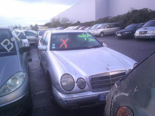 Left tailgate light MERCEDES-BENZ E-CLASS (W210) E 220 D (210.004) | BP28041661C79  - Image 8
