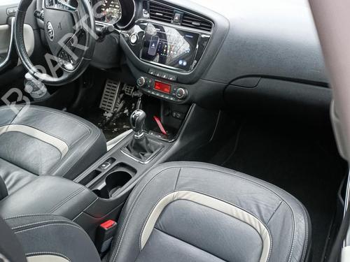 Left front window switch KIA CEE'D Sportswagon (JD) 1.0 T-GDI | BP32235791I27 - Image 27