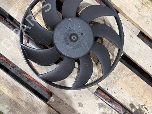 Used Radiator fan Radiator fan 38079767 38079767