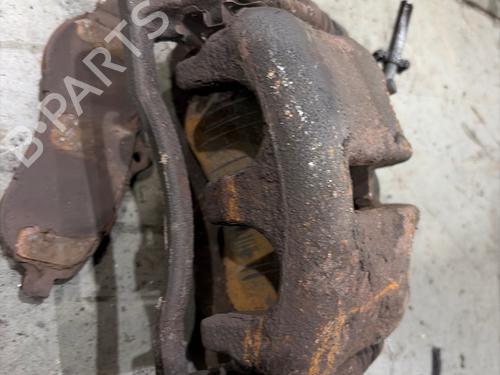 Used Right front brake caliper Right front brake caliper 39526857 39526857