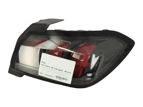 Used Right taillight Right taillight PEUGEOT 208 II (UB_, UP_, UW_, UJ_) 1.2 PureTech 75 (75 hp) 39018188 39018188