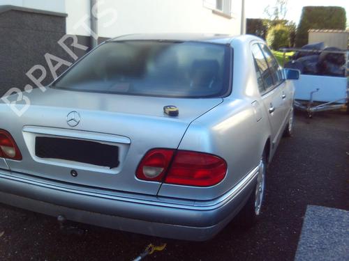 Right taillight MERCEDES-BENZ E-CLASS (W210) E 300 Turbo-D (210.025) | BP28577210C35 