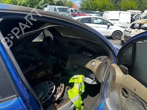 Pièces Détachées Usagées CITROËN C3 I (FC_, FN_) 1.4 HDi (68 hp) 4339954