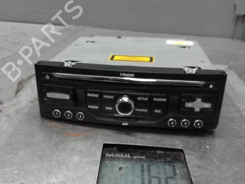 Used Radio PEUGEOT 5008 (0U_, 0E_) 2.0 HDi 150 / BlueHDi 150 (150 hp) 21306618