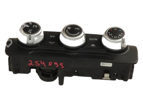 Used Climate control Climate control 39109758 39109758