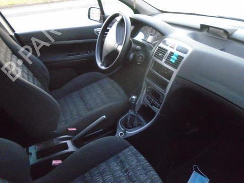 Zekeringkast PEUGEOT 307 (3A/C) 1.6 HDi 110 | BP21368641E1 