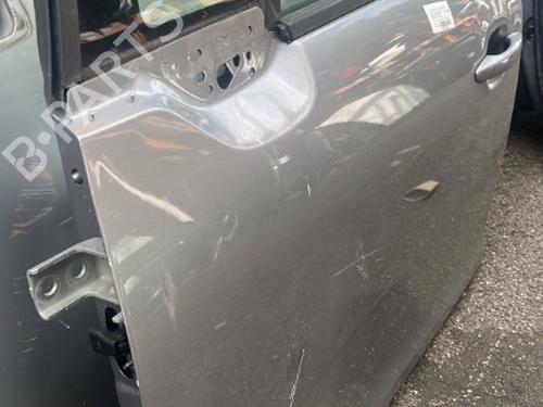 Used Left front door Left front door 37417145 37417145