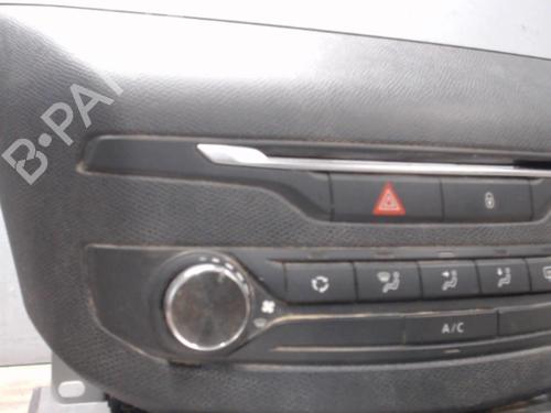 Radio PEUGEOT 308 II (LB_, LP_, LW_, LH_, L3_) 1.6 HDi | BP21307677E6 