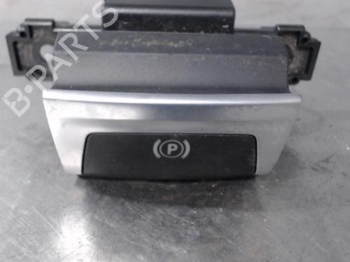 Used Switch Switch PEUGEOT 308 II (LB_, LP_, LW_, LH_, L3_) 1.2 THP 110 (110 hp) 21367881 21367881