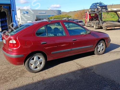 Used Parts RENAULT MEGANE I (BA0/1_) 1.6 16V (BA04, BA0B, BA11, BA1J, BA16, BA19, BA1K, BA1V,... (107 hp) 4338556