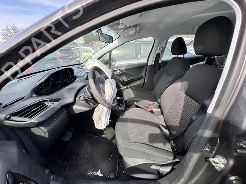 Gearbox PEUGEOT 208 I (CA_, CC_) 1.2 VTI 82 | BP21305068M3 