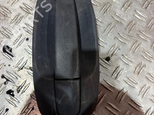 Tailgate handle RENAULT TRAFIC II Van (FL) 2.0 dCi 90 (FL0H, FL00, FL01, FL0M, FL0P, FL0S) | BP38563352C132 - Image 3