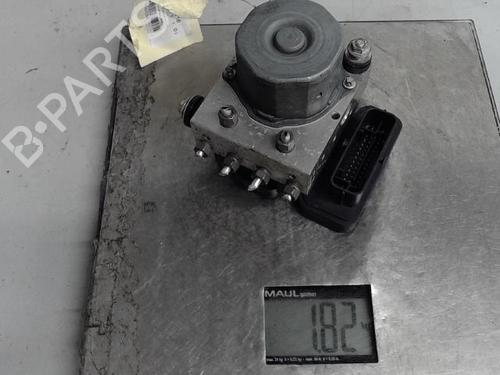 Used ABS pump RENAULT TWINGO III (BCM_, BCA_) 1.0 SCe 70 (71 hp) 21300538