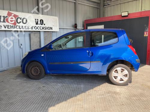 Fuse box RENAULT TWINGO II (CN0_) 1.2 (CN0D) | BP36768968E1 - Image 8