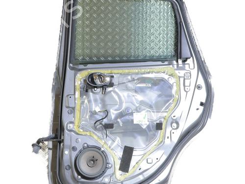Used Right rear door Right rear door NISSAN NOTE (E12) 1.2 (80 hp) 36446438 36446438