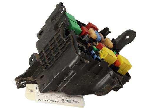 Used Fuse box Fuse box PEUGEOT 208 I (CA_, CC_) 1.2 VTi 68 / PureTech 68 (68 hp) 32856853 32856853