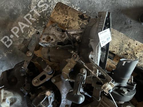 Used Gearbox Gearbox CITROËN C3 Pluriel (HB_) 1.4 (73 hp) 21303338 21303338