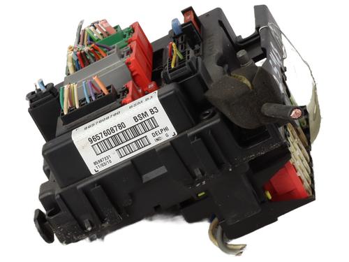 Fuse box PEUGEOT 206+ (2L_, 2M_) 1.1 | BP30929474E1 - Image 2