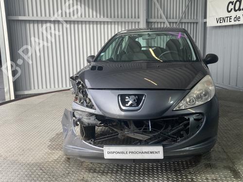 Brugte PEUGEOT 206+ (2L_, 2M_) 1.4 i (73 hp) 4472233