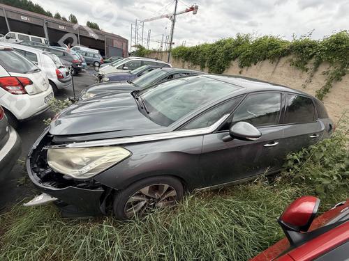 Front left seatbelt CITROËN DS5 2.0 HDi 165 | BP26681328I26  - Image 9