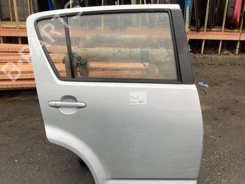 Used Right rear door Right rear door 21375815 21375815