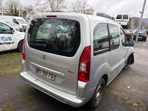 Left taillight PEUGEOT PARTNER Box Body/MPV 1.6 HDi | BP33209871C34  - Image 17