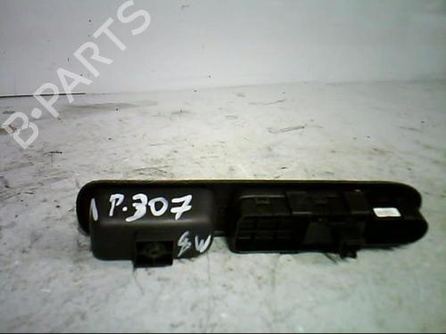 Used Right front window switch Right front window switch PEUGEOT 307 Break (3E) 2.0 HDI 110 (107 hp) 21317766 21317766