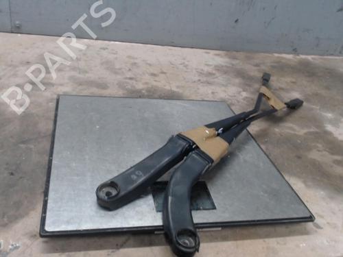 Used Front windshield wiper arm MERCEDES-BENZ B-CLASS Sports Tourer (W245) B 160 (245.231) (95 hp) 21307965