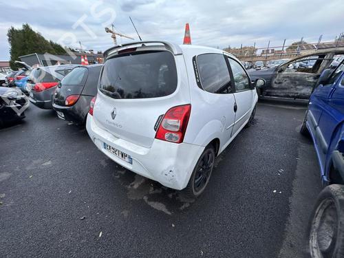 Engine control unit (ECU) RENAULT TWINGO II (CN0_)  | BP25260955M57  - Image 12