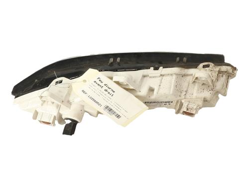 Used Right daytime light Right daytime light 39046386 39046386