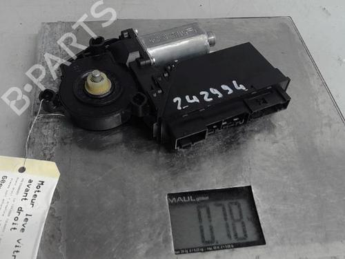 Used Right front window motor VW TOUAREG (7LA, 7L6, 7L7) 2.5 R5 TDI (174 hp) 21314448
