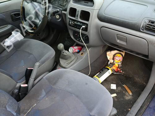 Left headlight RENAULT CLIO II (BB_, CB_) 1.2 (BB0A, BB0F, BB10, BB1K, BB28, BB2D, BB2H, CB0A,... | BP32136046C28