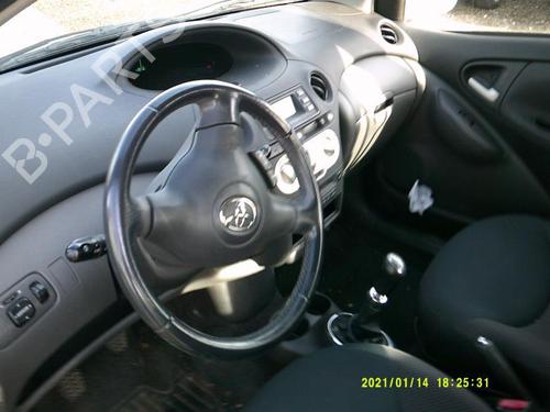 Højre baglygte TOYOTA YARIS (_P1_) 1.4 D-4D (NLP10_, NLP10R) | BP21318444C35 