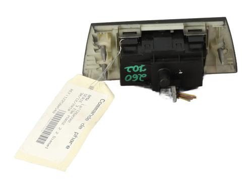 Used Headlight switch Headlight switch BMW 3 (E90) 320 d (184 hp) 33040009 33040009