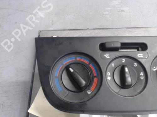 Used Climate control FIAT FIORINO Box Body/MPV (225_) 1.4 Natural Power (225BXC1A, 225AXC1A) (78 hp) 21369302
