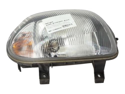 Used Right headlight RENAULT CLIO II (BB_, CB_) 1.2 (BB0A, BB0F, BB10, BB1K, BB28, BB2D, BB2H, CB0A,... (58 hp) 29967229