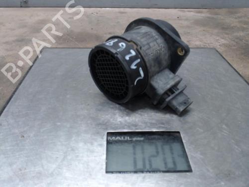Used Mass air flow sensor HYUNDAI i30 (FD) 1.6 CRDi (90 hp) 21301533