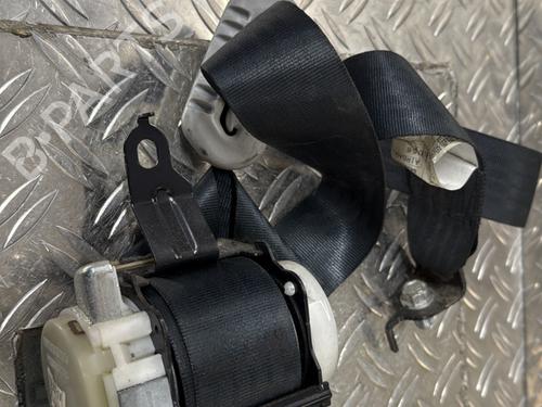 Used Front right seatbelt Front right seatbelt MAZDA 5 (CR) 2.0 CD (CR19) (110 hp) 22211637 22211637