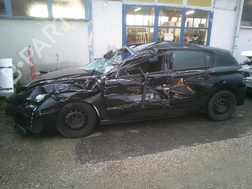 Fuel flap PEUGEOT 308 III (FB_, FH_, FP_, F3_, FM_) PureTech 110 (FPHNPL) | BP25260234C131 