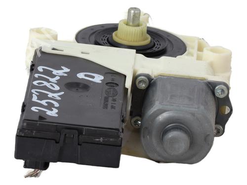 Used Right front window motor RENAULT LAGUNA III (BT0/1) 1.5 dCi (BT00, BT0A, BT0T, BT1J) (110 hp) 28175938