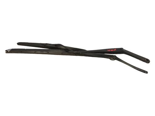 front-windshield-wiper-arm-renault-arkana-i-lcm_-ldn_-2019-39953831 main image