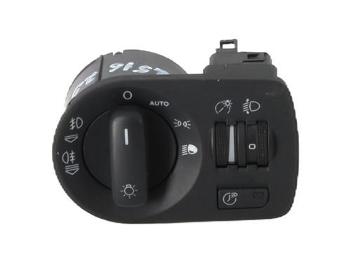 Used Headlight switch AUDI A3 Sportback (8PA) 2.0 TDI (140 hp) 25157935