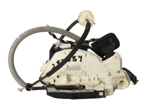 Front left lock VW GOLF VI (5K1) 1.6 TDI | BP32186714C98 - Image 3