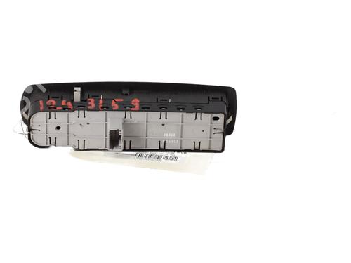Left front window switch RENAULT MEGANE III Grandtour (KZ0/1) 1.5 dCi (KZ09, KZ0D, KZ1G, KZ29, KZ14, KZ1W, KZ10, KZ1F,... | BP21375576I27 