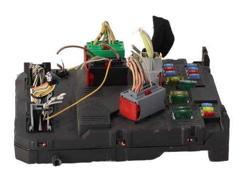 Zekeringkast PEUGEOT 407 SW (6E_, 6D_) 2.0 HDi 135 | BP29960459E1